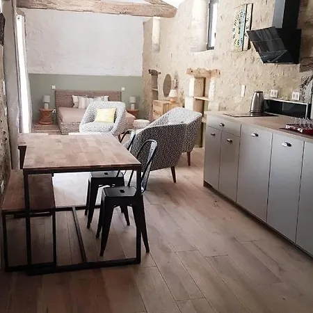 De Charme Au Coeur Du Perigord Le Bourdeix